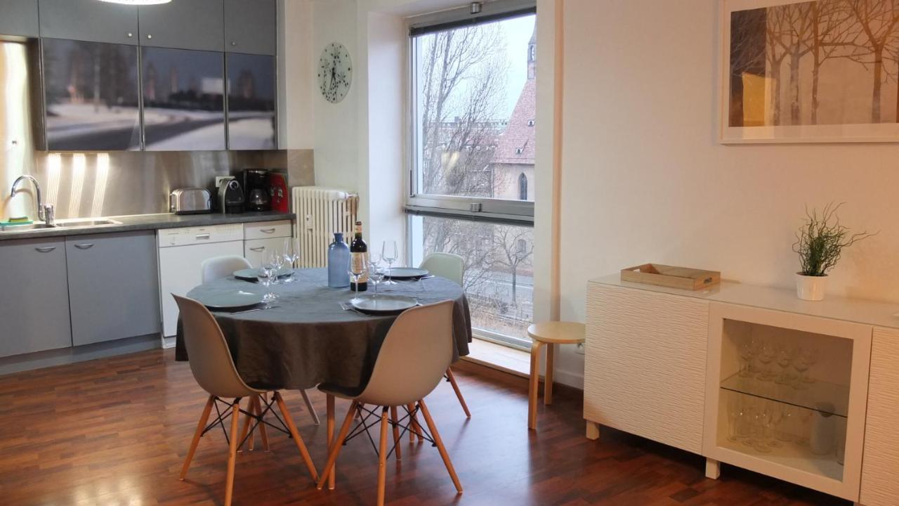 Spacieux Appartement Avec Vue Sur Les Quais Estrasburgo Exterior foto